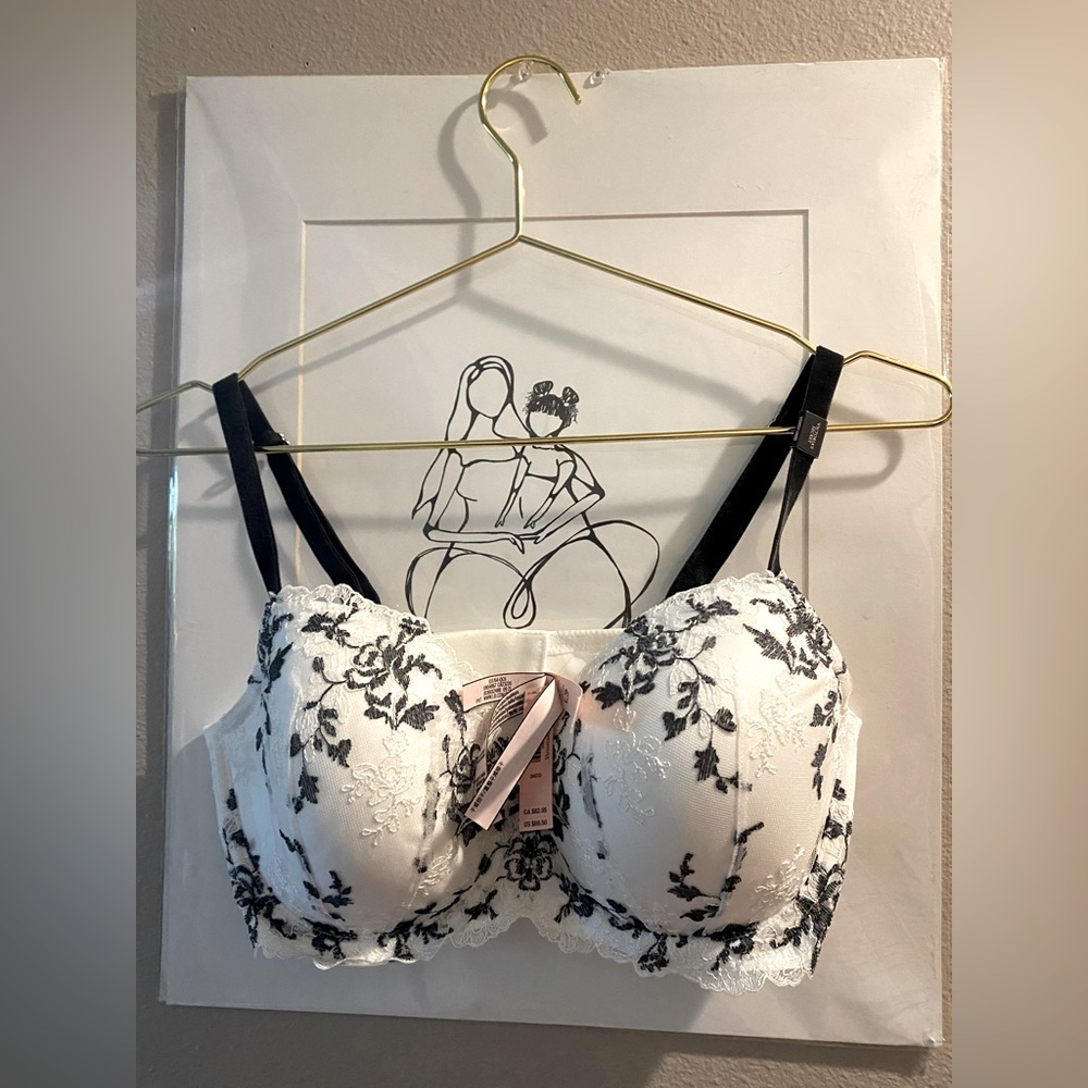 Victoria Secret bra